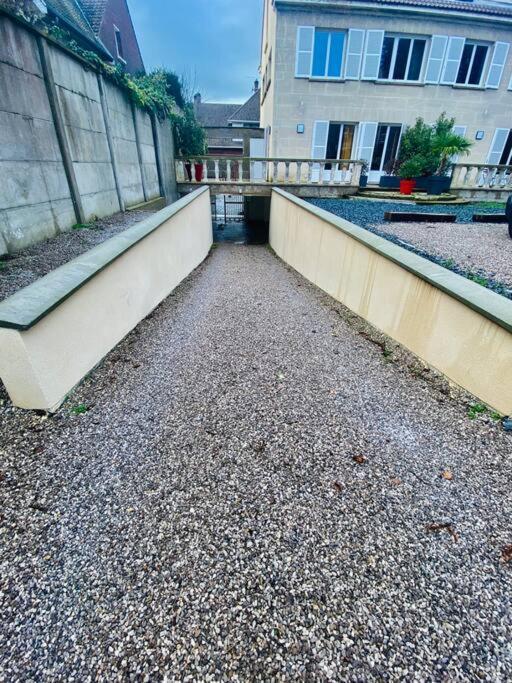 Apartament The Sunny ¤ Terrasse ¤ Proche Centre ¤ Parking ¤ Wifi Amiens Zewnętrze zdjęcie