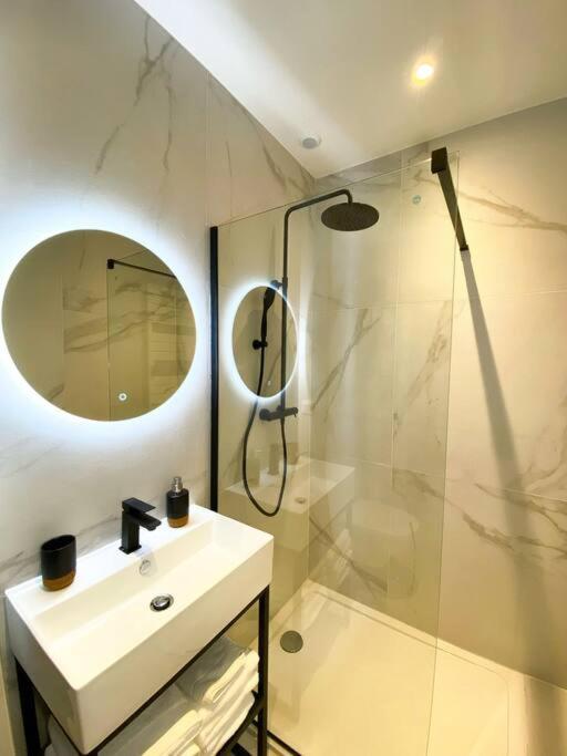 Apartament The Sunny ¤ Terrasse ¤ Proche Centre ¤ Parking ¤ Wifi Amiens Zewnętrze zdjęcie