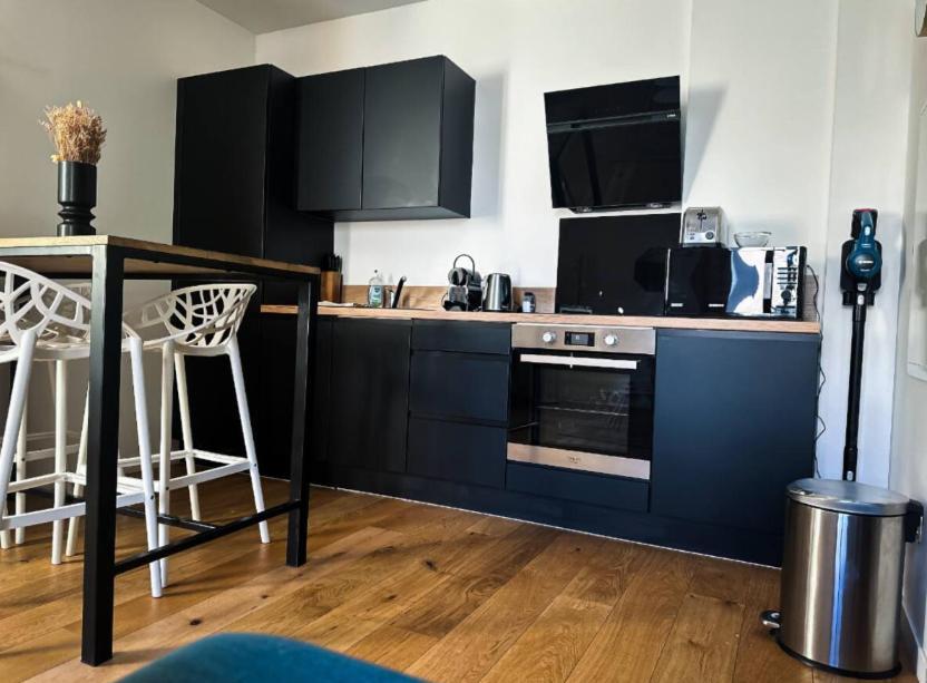 Apartament The Sunny ¤ Terrasse ¤ Proche Centre ¤ Parking ¤ Wifi Amiens Zewnętrze zdjęcie